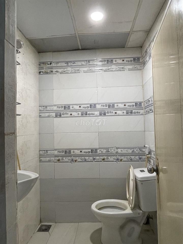 Phòng đầy đủ nội thất