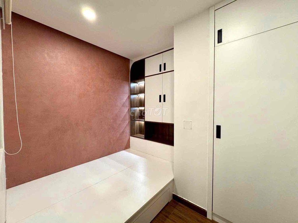 CHUNG CƯ FULL NỘI THẤT STUDIO VÀ GÁC BAN CÔNG RIÊNG