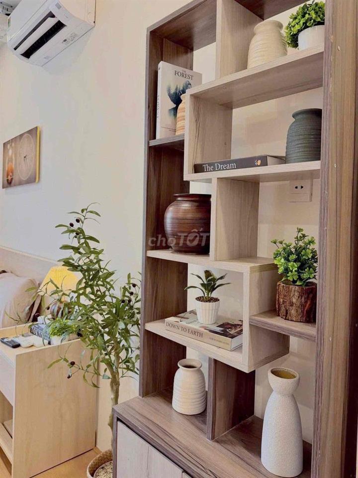 CĂN HỘ BAN CÔNG FULL NỘI THẤT