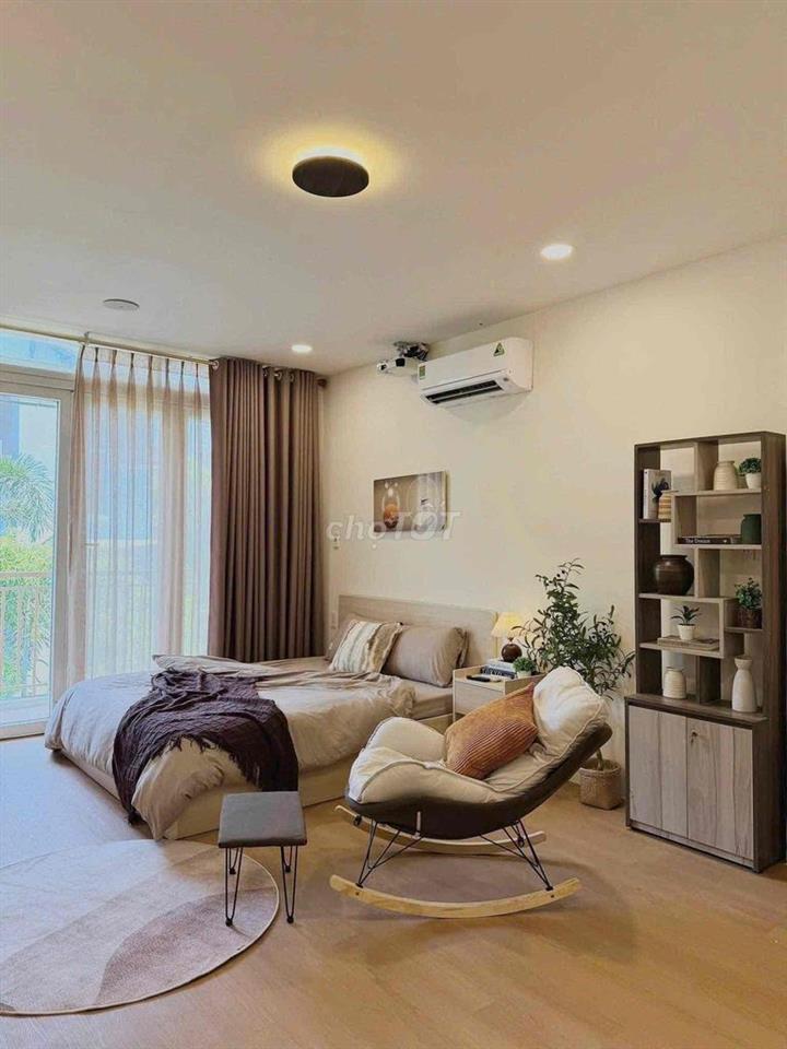 CĂN HỘ BAN CÔNG FULL NỘI THẤT