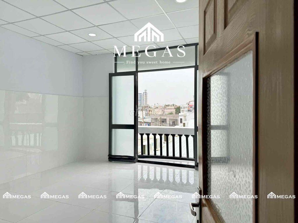 STUDIO BAN CÔNG - ĐỖ XUÂN HỢP