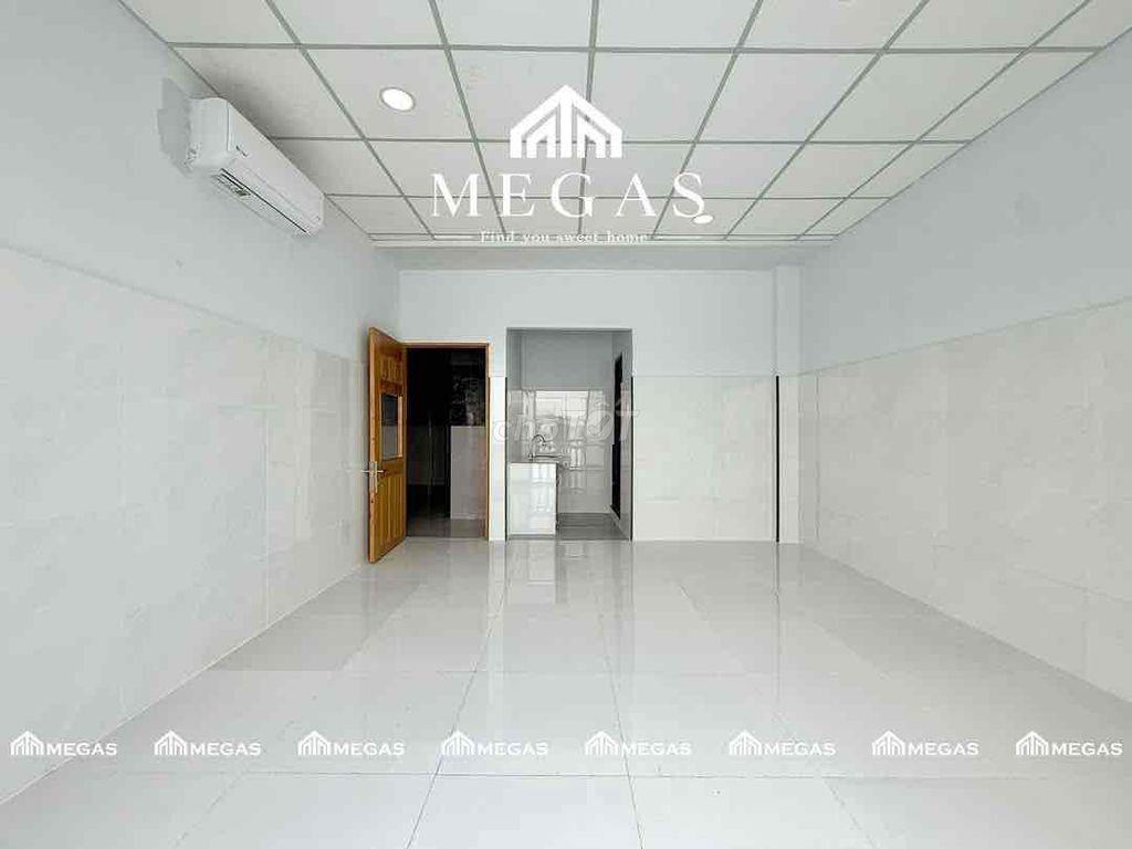 STUDIO BAN CÔNG - ĐỖ XUÂN HỢP