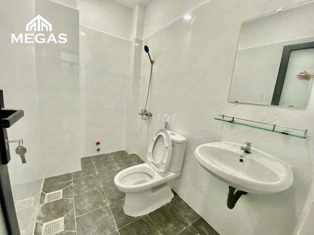 STUDIO Ban công - Khu An Ninh - Giá Tốt - Quận 2