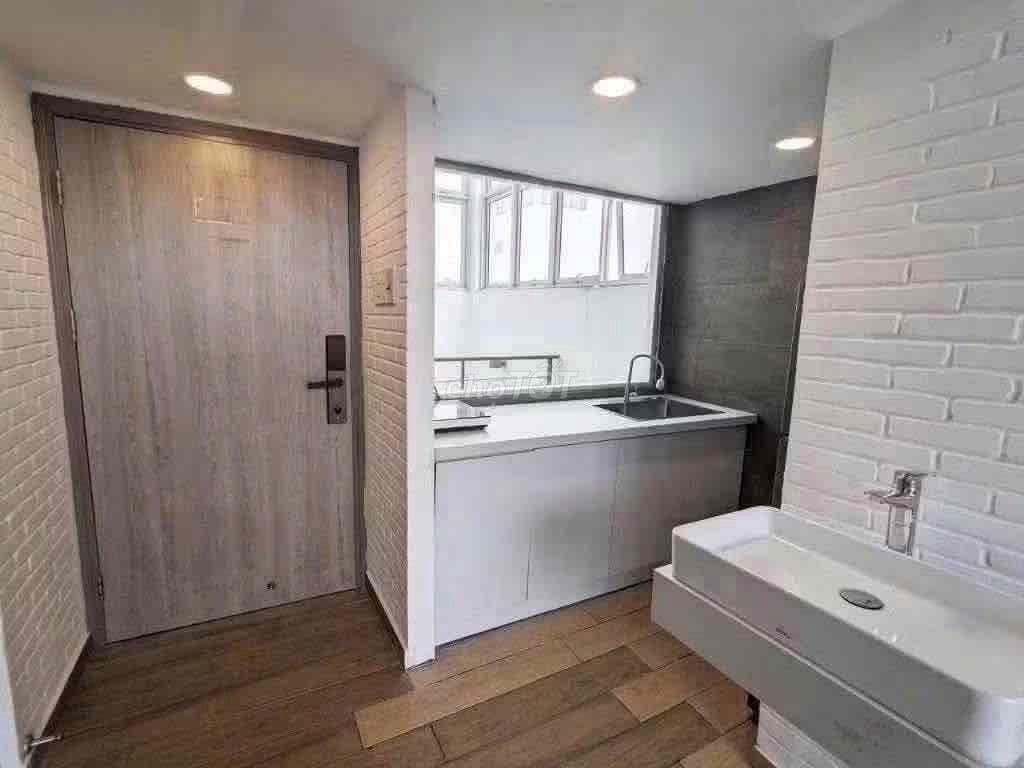 STUDIO BAN CÔNG FULL NT LAKEVIEW - ĐỖ XUÂN HỢP - SONG HÀNH