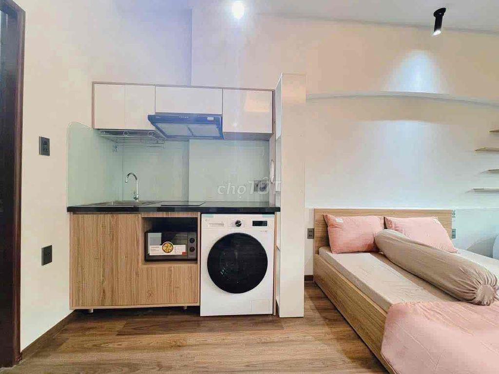 STUDIO BAN CÔNG FULL NT LAKEVIEW - ĐỖ XUÂN HỢP - SONG HÀNH
