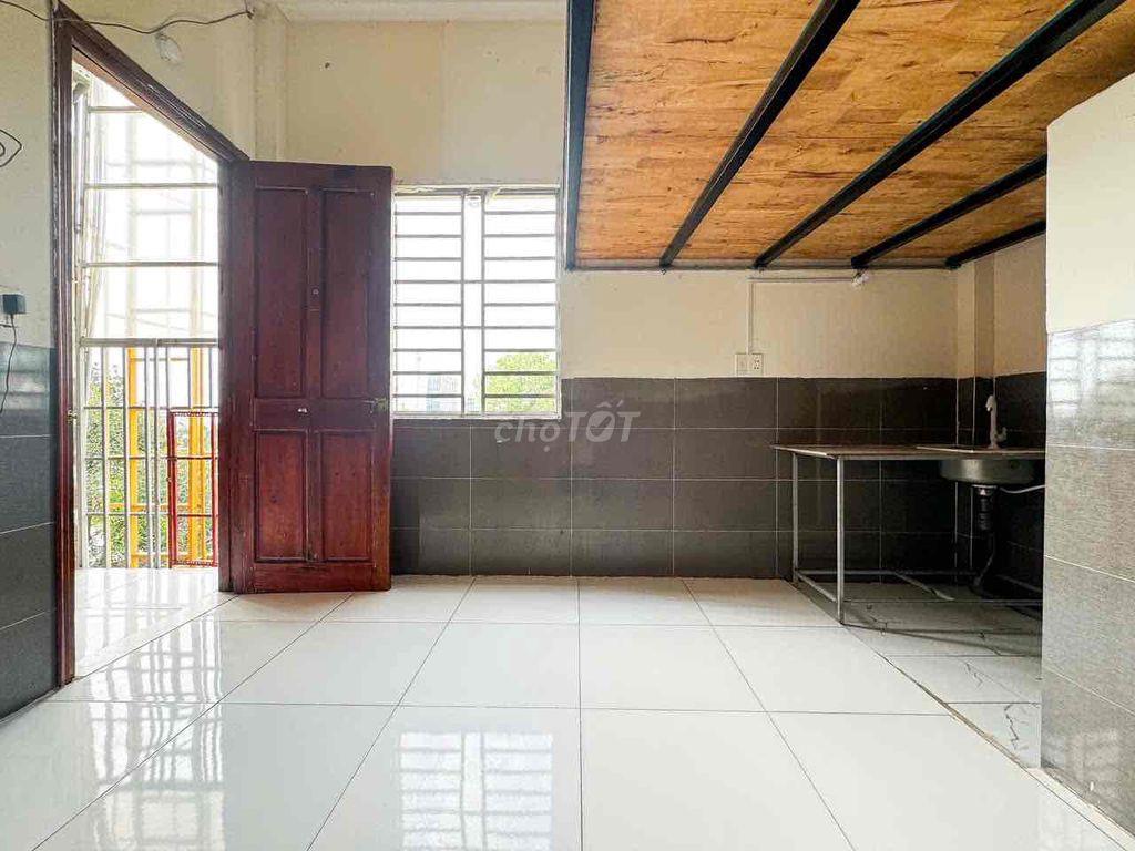 TRỌ KHU CNC
