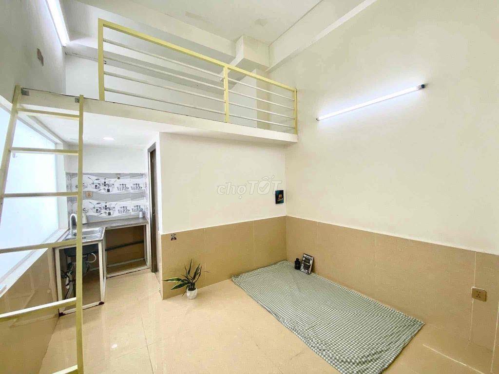 TRỌ MÁY LẠNH SÁT BÊN ĐH FPT, KHU CNC