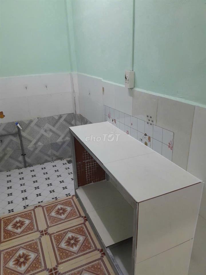 Cho thuê phòng trọ ngay chợ Bình Triệu đối diện Đại học Luật