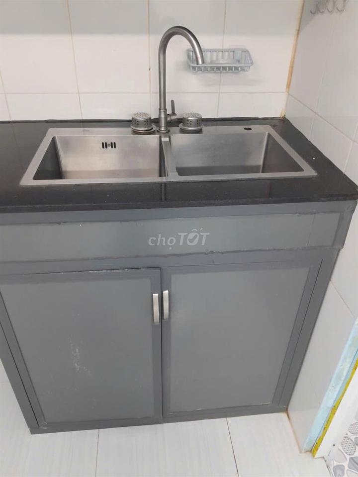 Cho thuê phòng ngay chợ Bình Triệu đối diện Đại học Luật