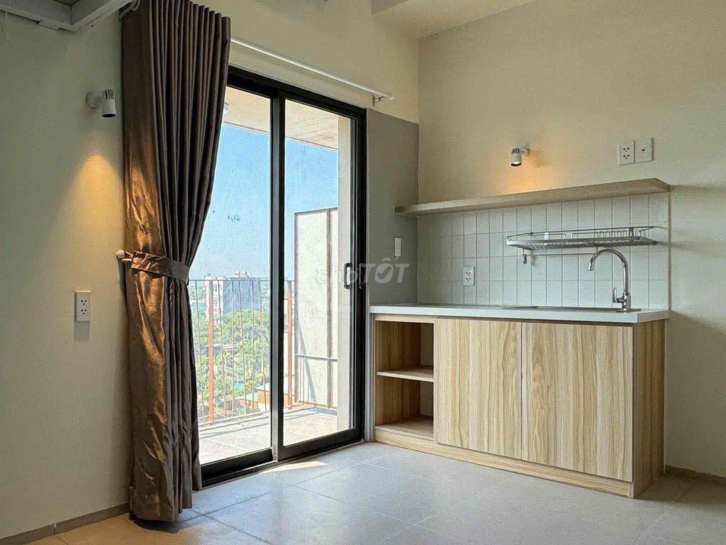 Duplex ban công mới xây ngay ĐH Tài Chính - Marketing - Khu CNC