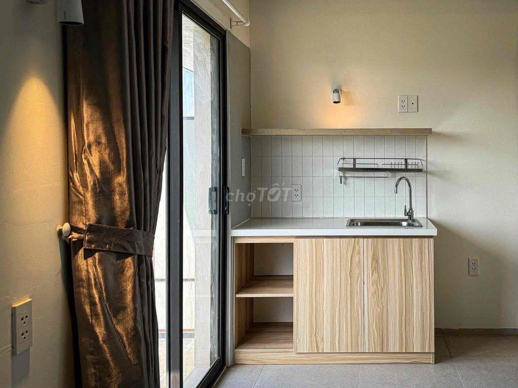 Duplex ban công mới xây ngay ĐH Tài Chính - Marketing - Khu CNC