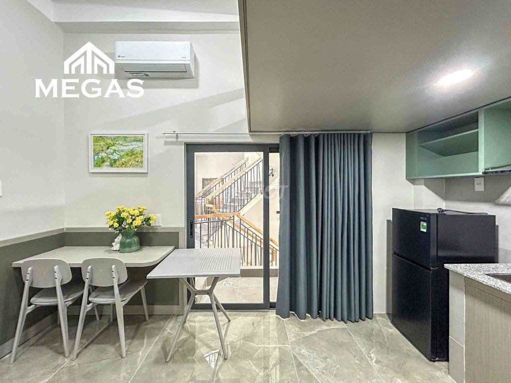 DUPLEX BAN CÔNG CAO CẤP NGAY NGÃ TƯ THỦ ĐỨC - GA METRO THỦ ĐỨC