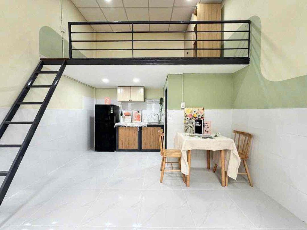 DUPLEX GÁC CAO MỚI XÂY NGAY ĐH NGÂN HÀNG -