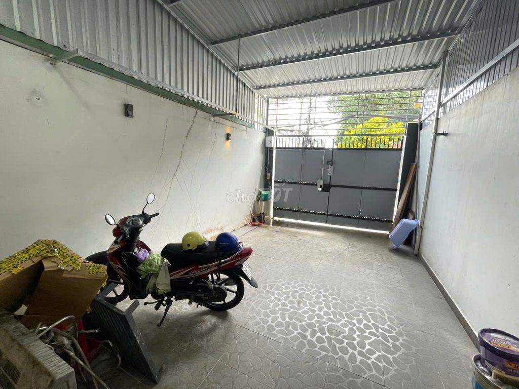 Ngay Ngã Tư Thủ Đức KTX Nam FULL Nội thất, Bao trọn gói,Dọn vào ở ngay