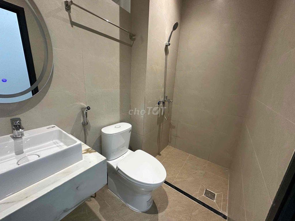 CHO THUÊ PHÒNG TRỌ FULL NỘI THẤT-GẦN ĐH LUẬT-VĂN LANG- TTTM GIGA MALL