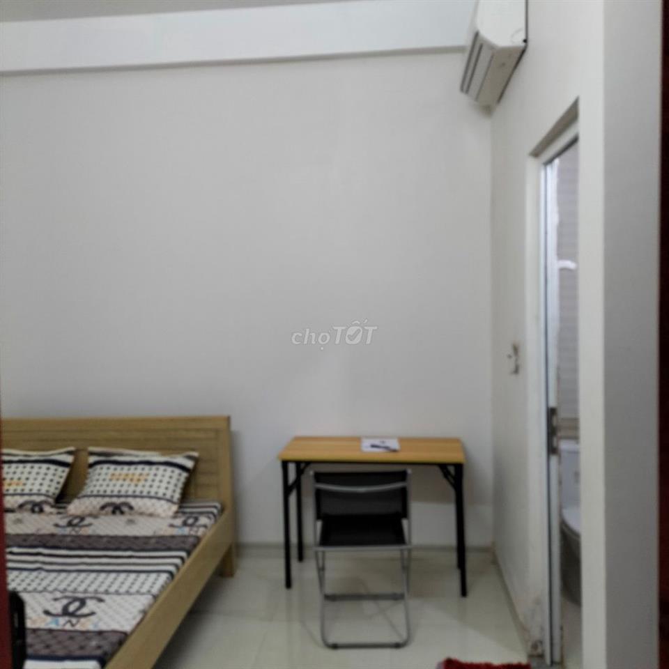 Phòng trọ ngay ĐH Sư phạm kỹ thuật, ĐH Ngân hàng