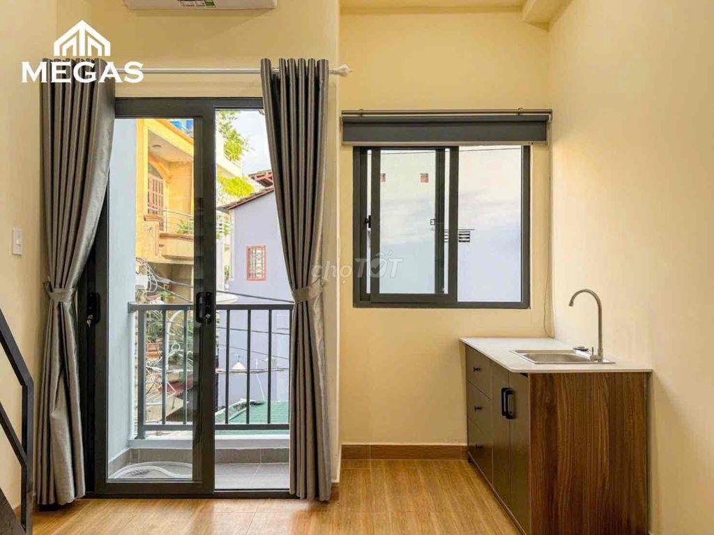 Ngay Ngã Tư Thủ Đức Cửa Sổ Lớn Siêu Thoáng