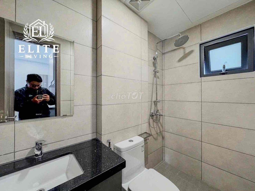Ngay Ngã Tư Kế Vincom Thủ Đức