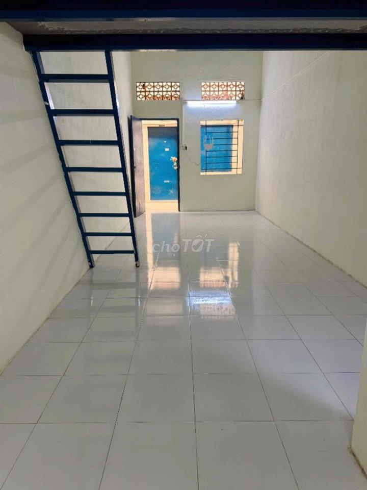 NHÀ TRỌ GIÁ RẺ CNC chỉ Từ 3.100.0000  Phòng diện tích 42m2 phòng có rá