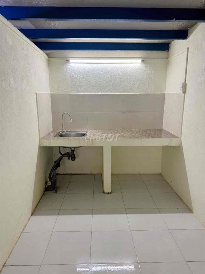 NHÀ TRỌ GIÁ RẺ CNC chỉ Từ 3.100.0000  Phòng diện tích 42m2 phòng có rá