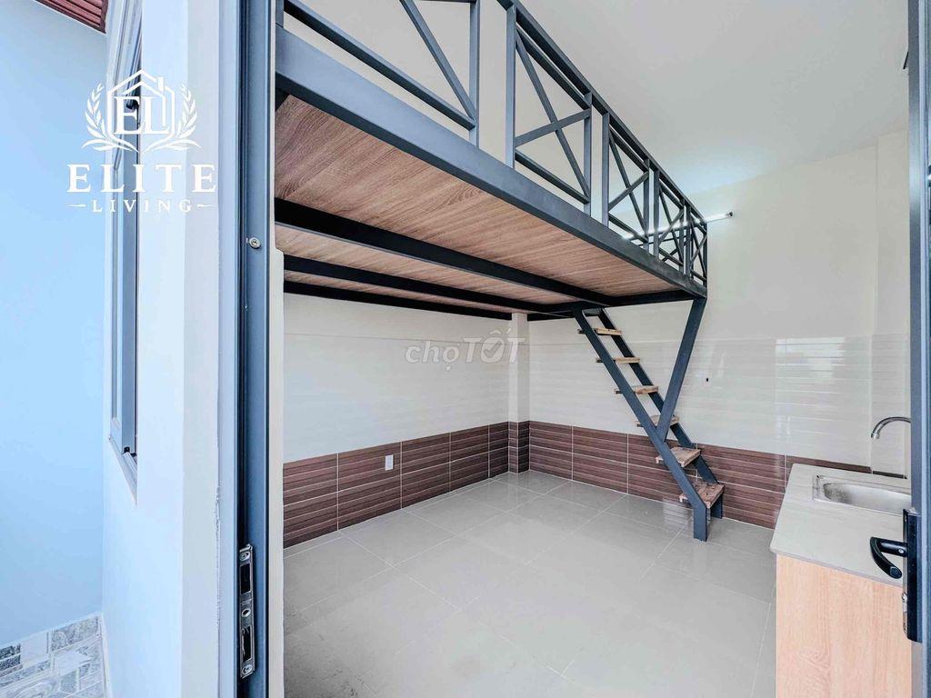 DUPLEX MỚI HOÀN THIỆN CÓ BAN CÔNG CỬA SỔ TRỜI NẰM NGAY NGÃ TƯ THỦ ĐỨC