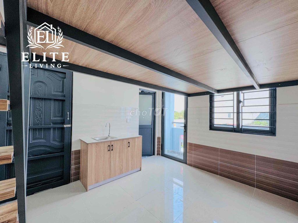 DUPLEX MỚI HOÀN THIỆN CÓ BAN CÔNG CỬA SỔ TRỜI NẰM NGAY NGÃ TƯ THỦ ĐỨC