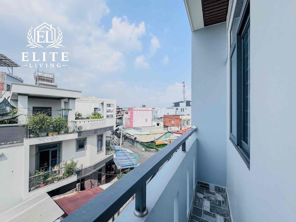 DUPLEX MỚI HOÀN THIỆN CÓ BAN CÔNG CỬA SỔ TRỜI NẰM NGAY NGÃ TƯ THỦ ĐỨC