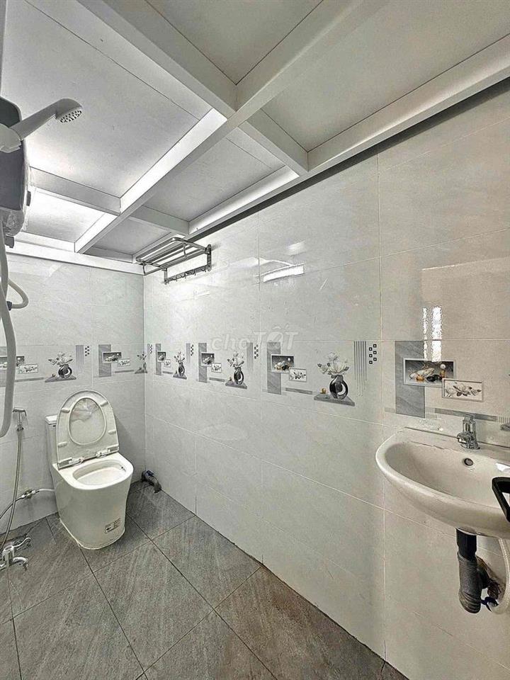 DUPLEX MỚI XÂY FULL NỘI THẤT NẰM NGAY LÀNG ĐHQG GẦN CÁC TRƯỜNG ĐH
