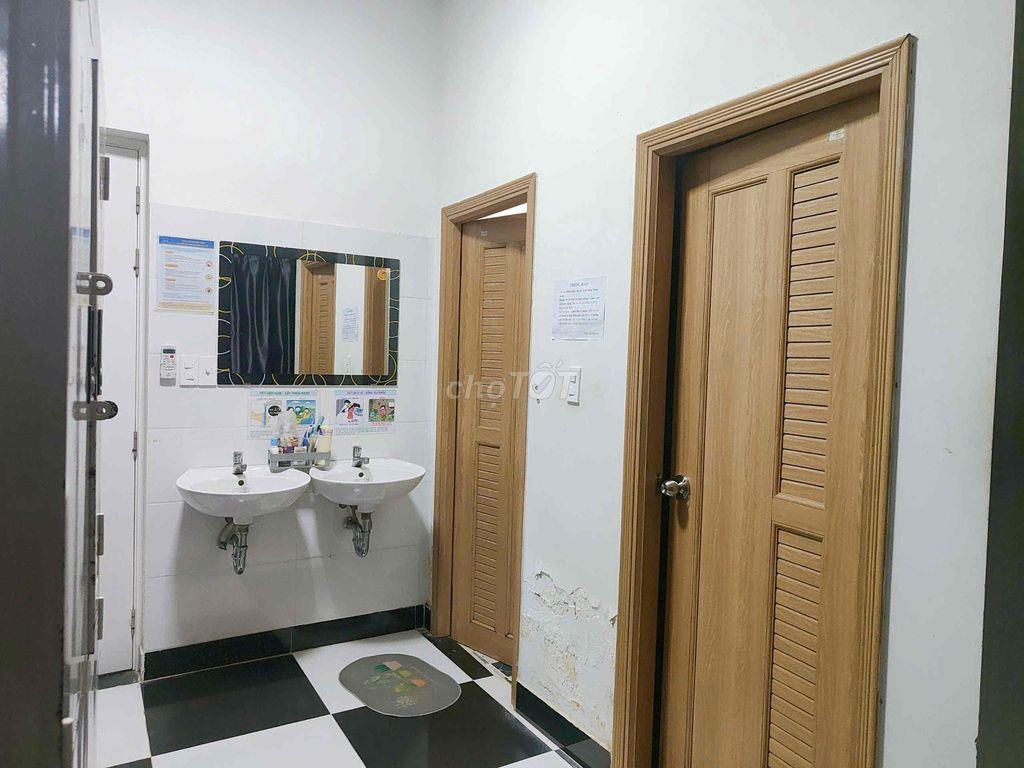 KTX Nam Full Nội Thất Ngay UFM Long Trường – Bao Trọn Gói Điện Nước Wi