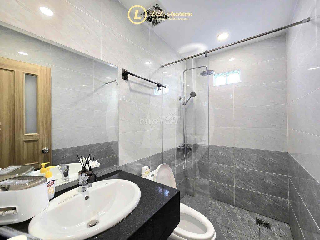 TUNG NGAY SIÊU SIÊU PHẨM CÒN SÓT LẠI MỚI LENGKENG CỬA SỔ TRỜI FULL NỘI