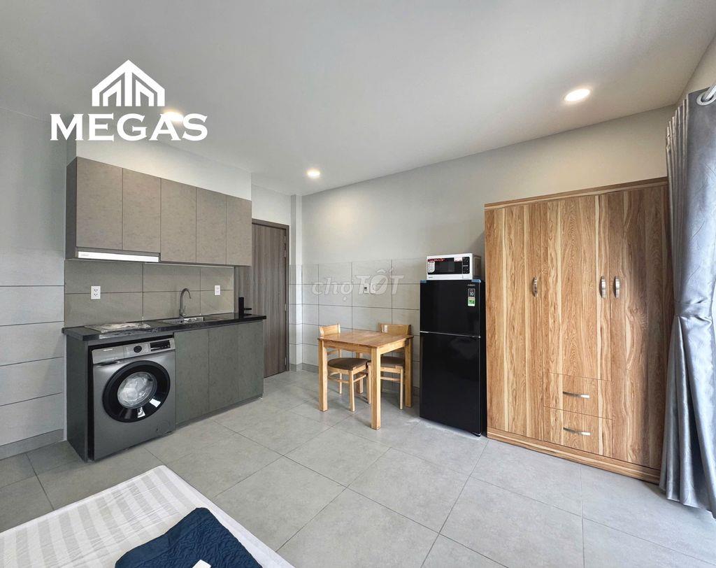 PENTHOUSE BAN CÔNG - FULL NỘI THẤT - LÀNG ĐẠI HỌC 