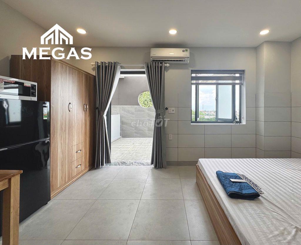 PENTHOUSE BAN CÔNG - FULL NỘI THẤT - LÀNG ĐẠI HỌC 