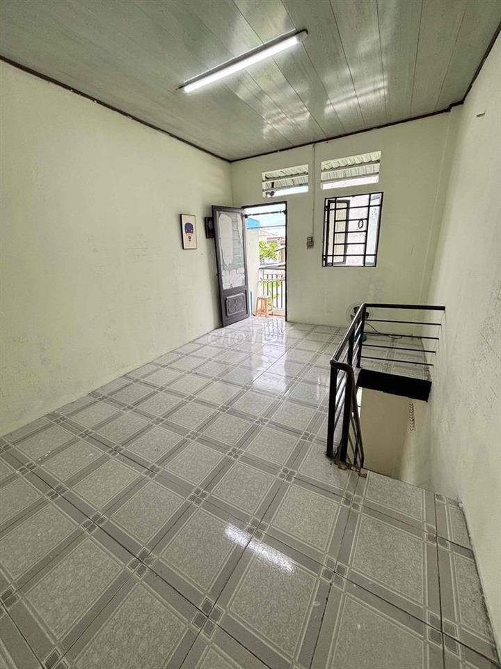Phòng 1 trệt 1 lầu, 36m2 - Kha Vạn Cân, Thủ Đức