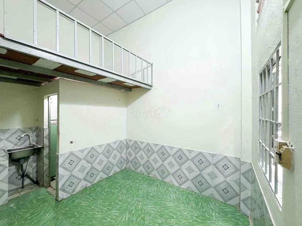 Nhà trọ giá rẻ 1tr550