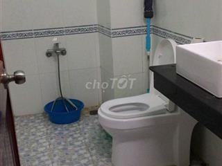 CHO NỮ THUÊ PHÒNG ƯU TIÊN SINH VIÊN, NV VĂN PHÒNG