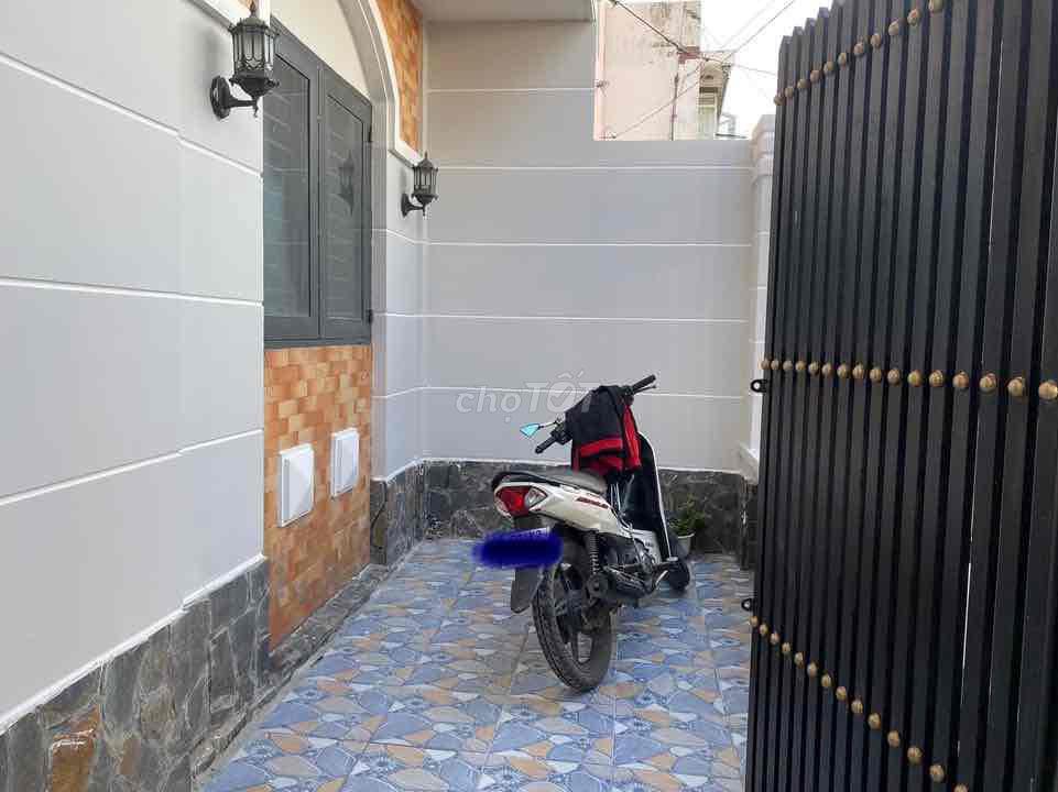 nhà trọ nguyên căn