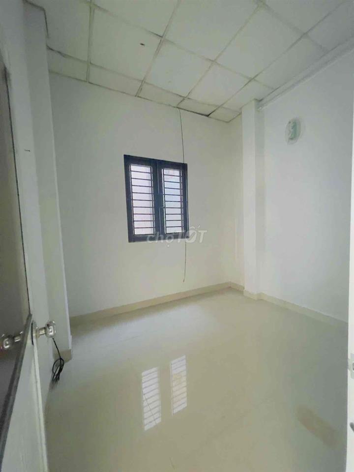 nhà trọ nguyên căn
