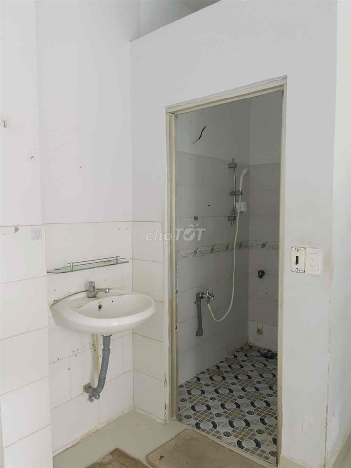 nhà trọ nguyên căn