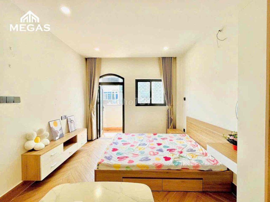 STUDIO BAN CÔNG, GẦN ĐH HUTECH KHU E, GA METRO SUỐI TIÊN, LÀNG ĐẠI HỌC