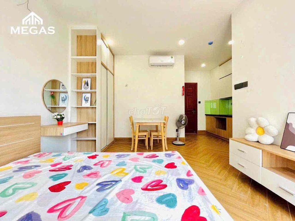 STUDIO BAN CÔNG, GẦN ĐH HUTECH KHU E, GA METRO SUỐI TIÊN, LÀNG ĐẠI HỌC