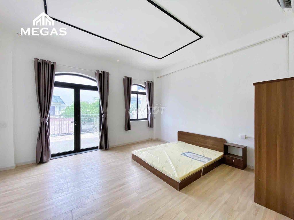 PHÒNG BAN CÔNG THOÁNG GẦN CĐ CÔNG THƯƠNG, NGÃ TƯ TĐ, ĐỖ XUÂN HỢP