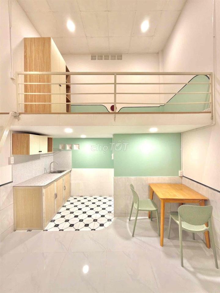 DUPLEX mới xây giá rẻ Ngã Tư Thủ Đức METRO SPKT HUB  full nội thất sin