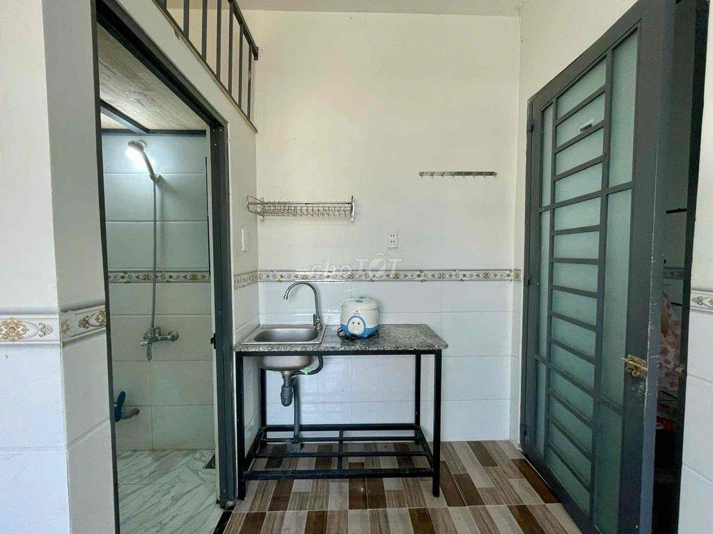 DUPLEX FULL NỘI THẤT LÊ VĂN VIỆT Q9 gần UTC2 SPKT LÀNG ĐH CNC METRO