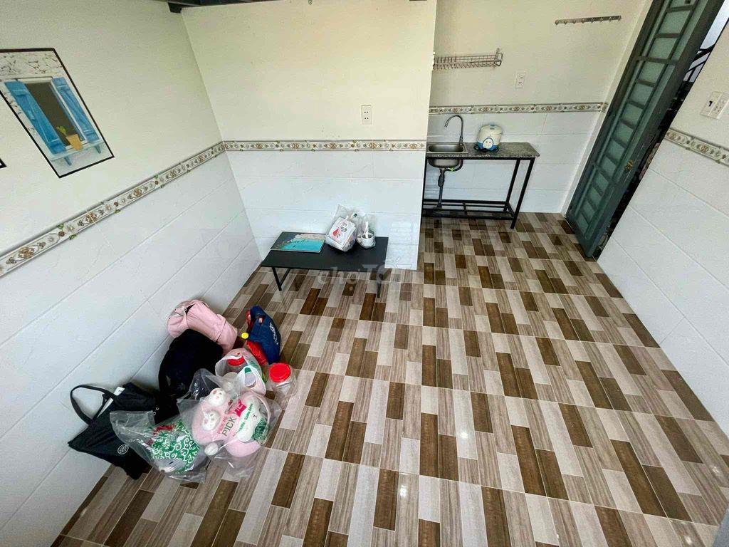 DUPLEX FULL NỘI THẤT LÊ VĂN VIỆT Q9 gần UTC2 SPKT LÀNG ĐH CNC METRO