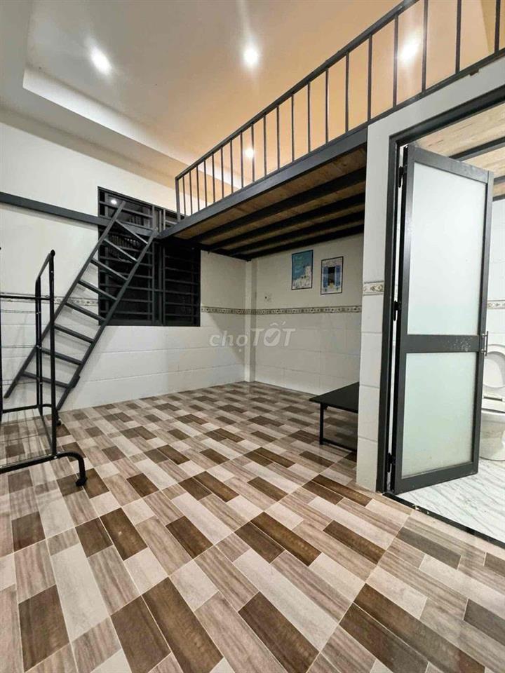 DUPLEX FULL NỘI THẤT LÊ VĂN VIỆT Q9 gần UTC2 SPKT LÀNG ĐH CNC METRO
