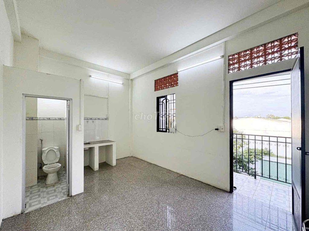 🏡PHÒNG RỘNG GIÁ RẺ ngay Đường Lò Lu Cạnh FPT, UFM, GTVT, HUT