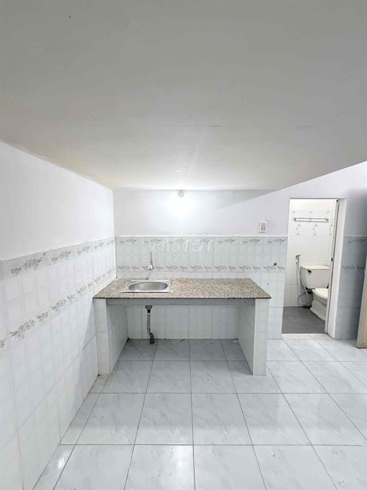 🏡PHÒNG TRỌ MỚI GIÁ RẺ, GIỜ GIẤC TỰ DO, GẦN 𝐊𝐇𝐔 𝐂𝐍𝐂, 𝐅𝐏𝐓, 𝐔𝐅𝐌