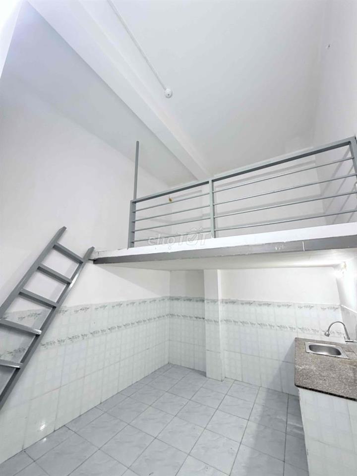 🏡PHÒNG TRỌ MỚI GIÁ RẺ, GIỜ GIẤC TỰ DO, GẦN 𝐊𝐇𝐔 𝐂𝐍𝐂, 𝐅𝐏𝐓, 𝐔𝐅𝐌