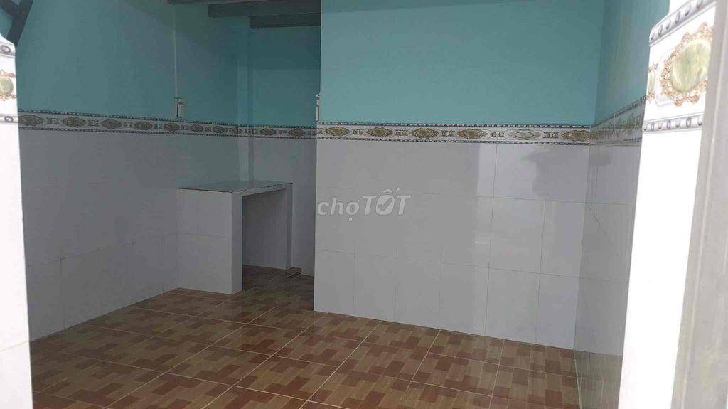 phòng trọ 18m2 phường Phú Hữu q9