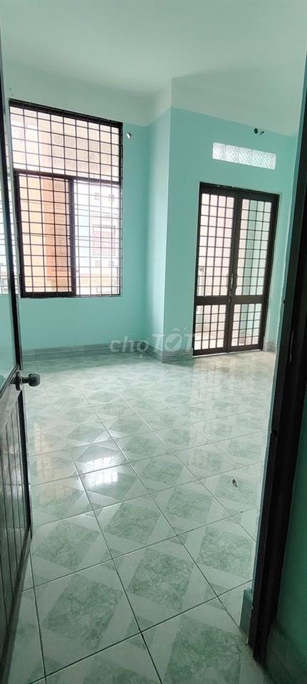 CHO THUÊ PHÒNG RỘNG 35M² – GẦN CÁC TRƯỜNG ĐẠI HỌC